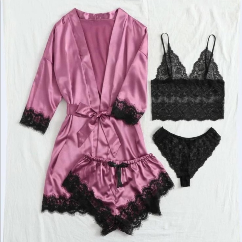 Lace Lingerine set and Robe